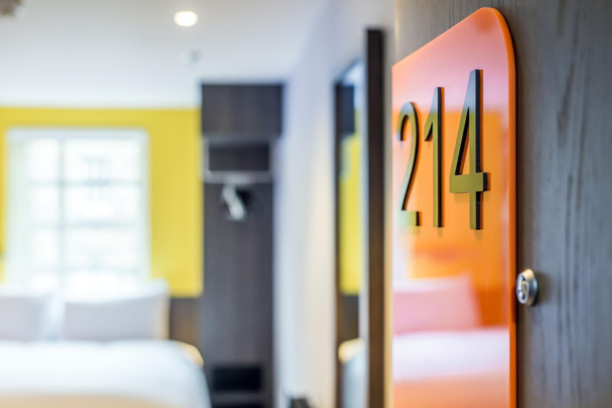 Km Hotel EDI